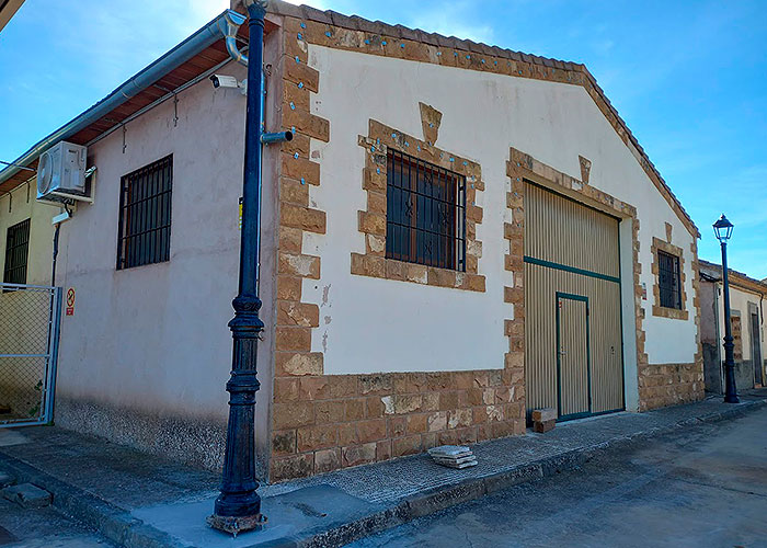 Pabellón municipal de Almochuel
