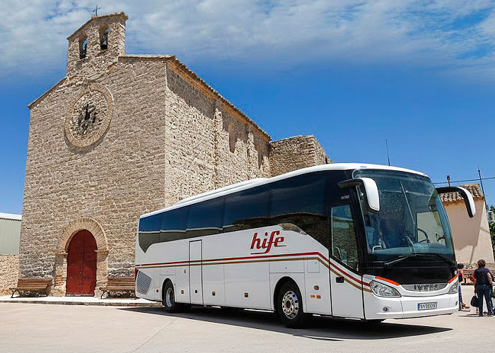 Servicio de autobús a Almochuel